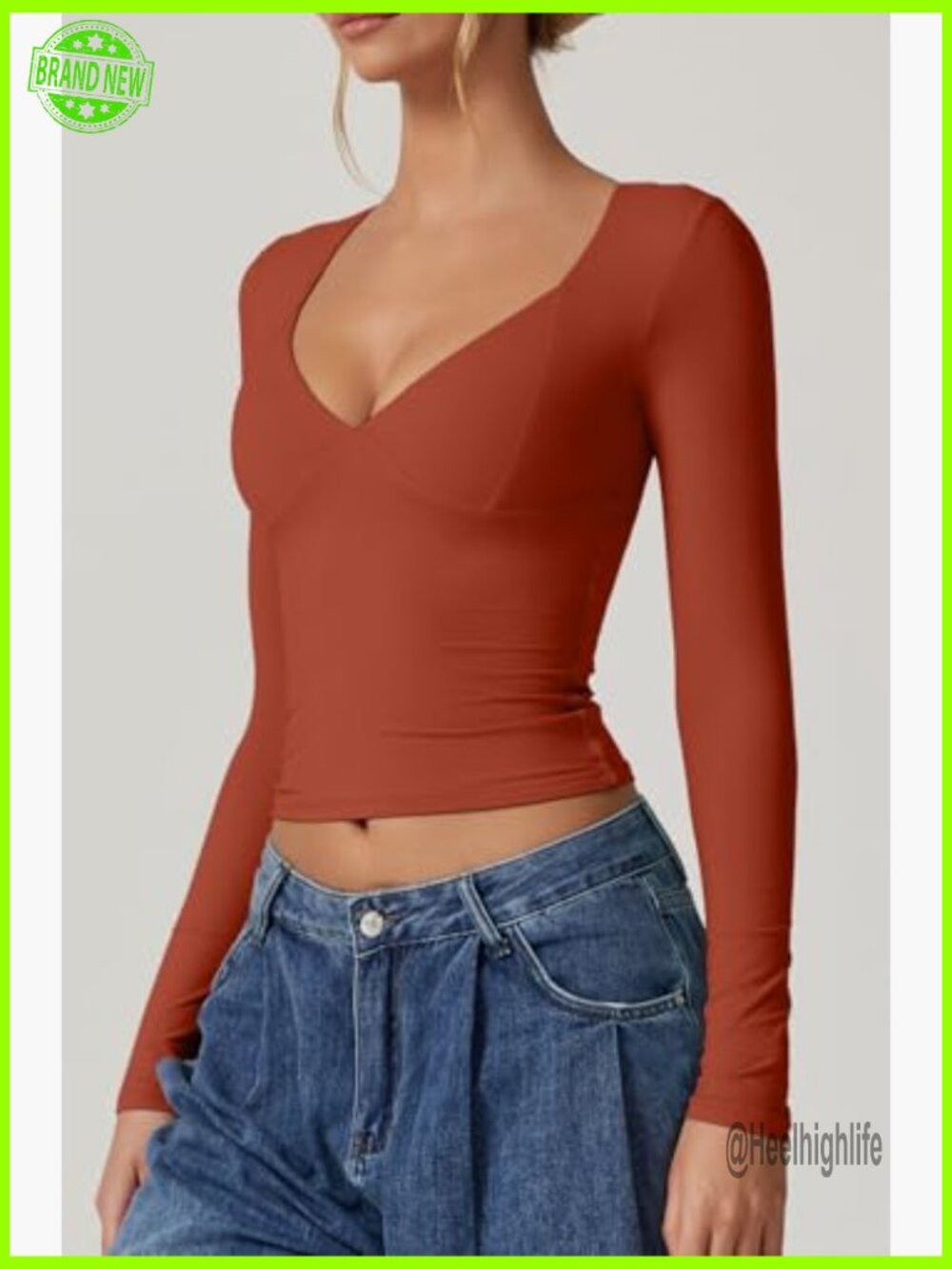 Double Lined Seamed Cup Cropped Long Sleeve V-Neck T-Shirt - Picture 4 of 7
